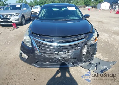 2015 Nissan Altima 2.5/2.5 S/2.5 Sl/2.5 Sv из США, поврежденный, VIN 1N4AL3APXFN887231